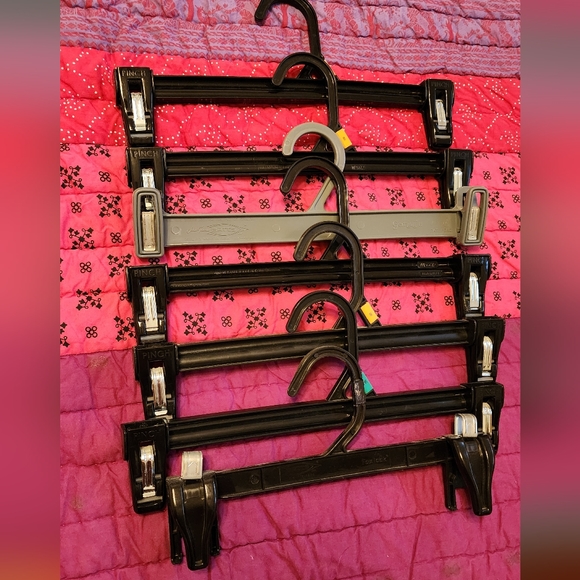 Bundle of 13 hangers - Picture 5 of 6